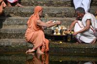 Pujana at Shivaganga Sarovar